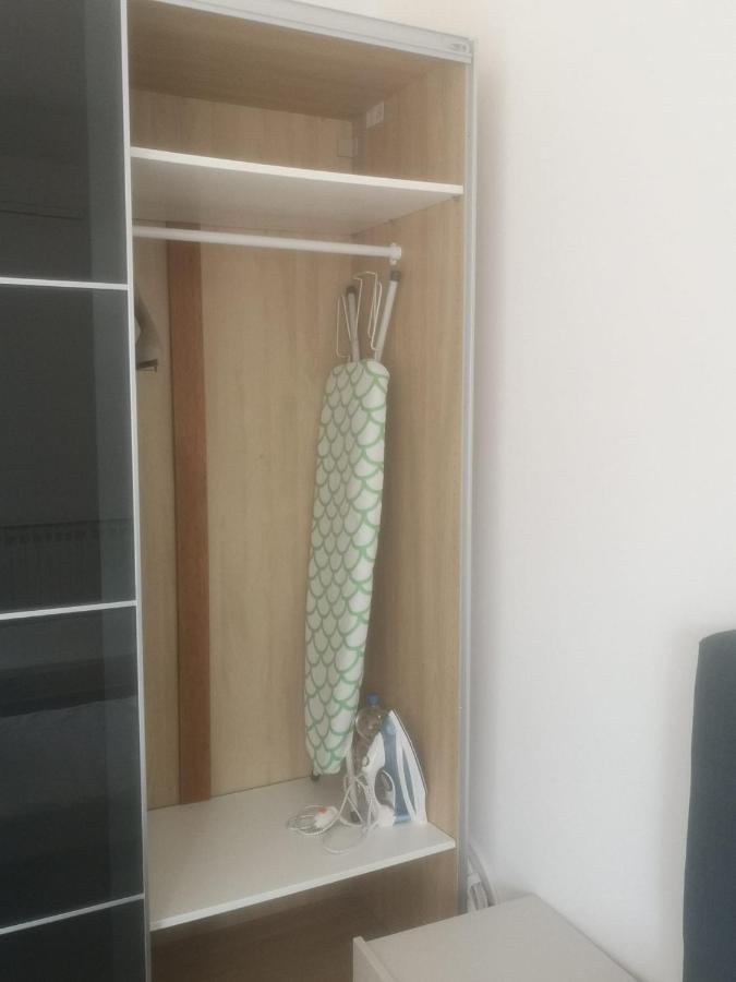 2Bedrooms 4Beds Minimum 3 Days -Thetechflat- Red Metro Sesto Marelli San Babila Duomo Fiera - For Professionals And Remote Workers 32Inch Monitor And Desks - No City Tax Requird -Dishwasher Сесто-Сан-Джованни Экстерьер фото